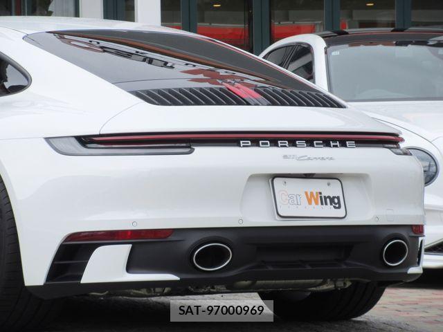 Porsche 911 2024-07 8745202-10