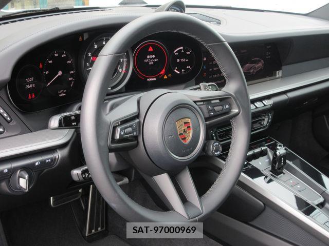 Porsche 911 2024-07 8745202-21