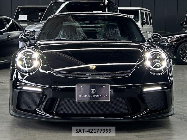Porsche 911 2017-12 8745199-1
