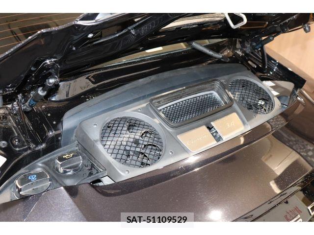 Porsche 911 2015-07 8831075-16