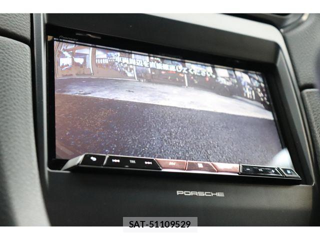 Porsche 911 2015-07 8831075-21