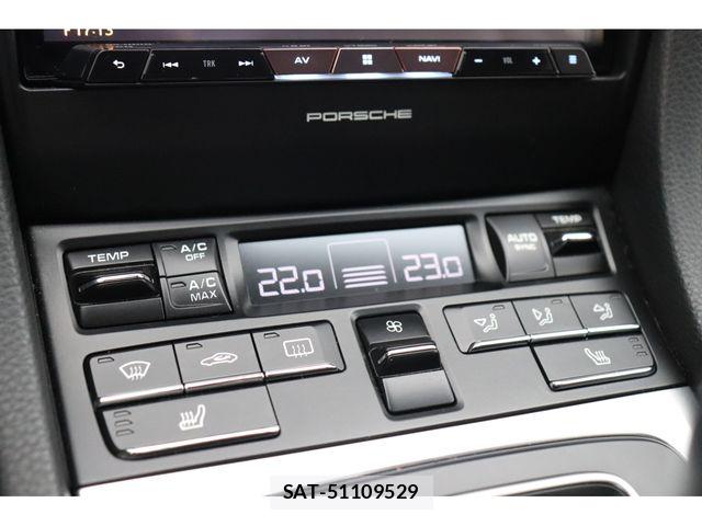 Porsche 911 2015-07 8831075-23