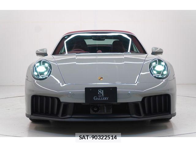 Porsche 911 2025-11 8831074-1
