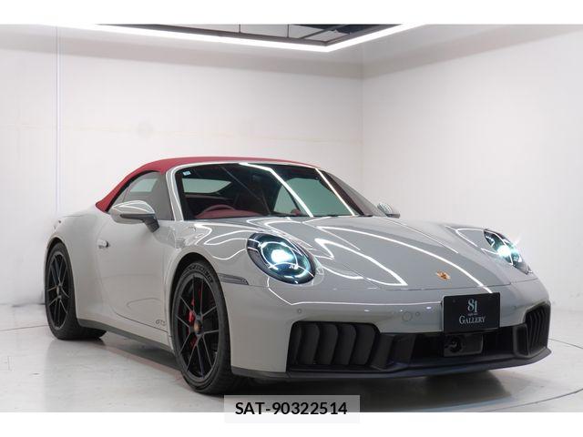 Porsche 911 2025-11 8831074-2