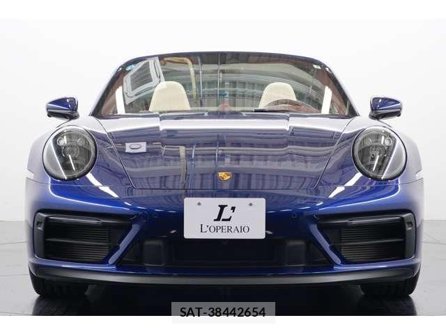 Porsche 911 2023-07 8850351-16