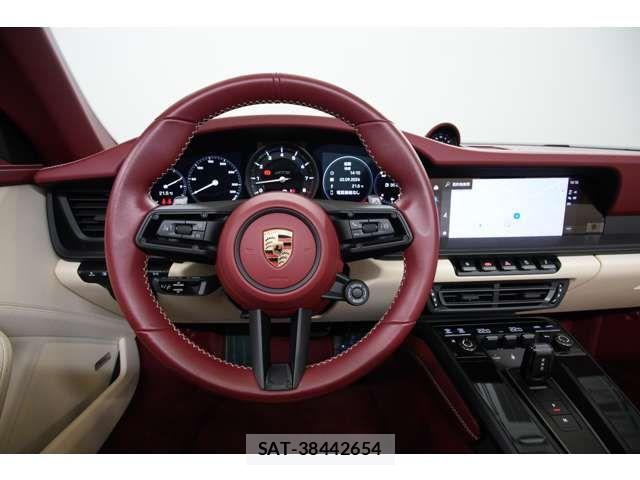 Porsche 911 2023-07 8850351-1