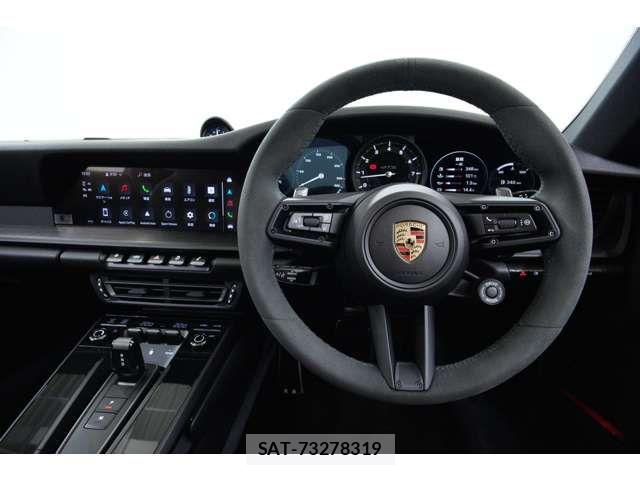 Porsche 911 2024-01 8849058-9