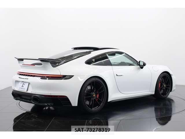 Porsche 911 2024-01 8849058-1