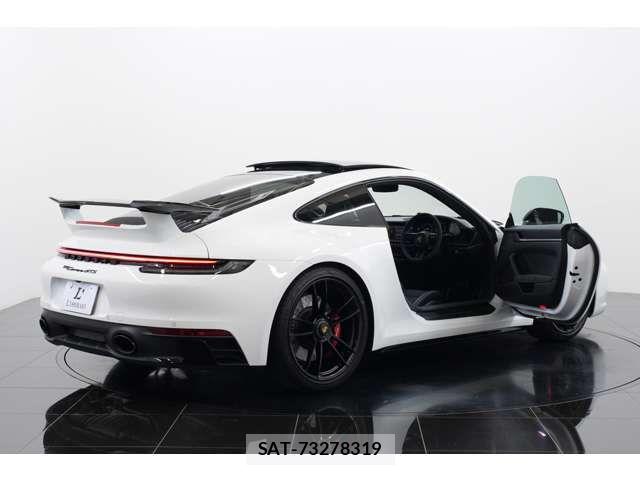 Porsche 911 2024-01 8849058-3