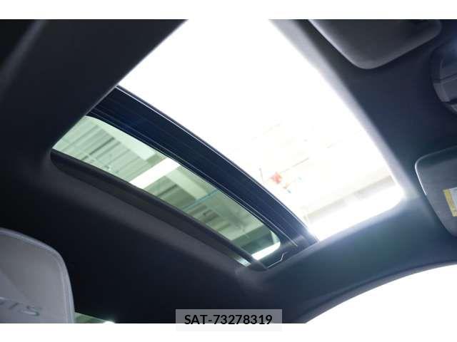 Porsche 911 2024-01 8849058-4