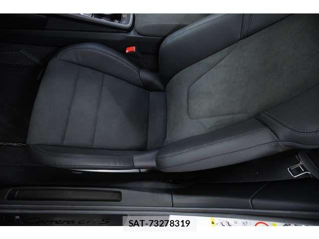 Porsche 911 2024-01 8849058-7