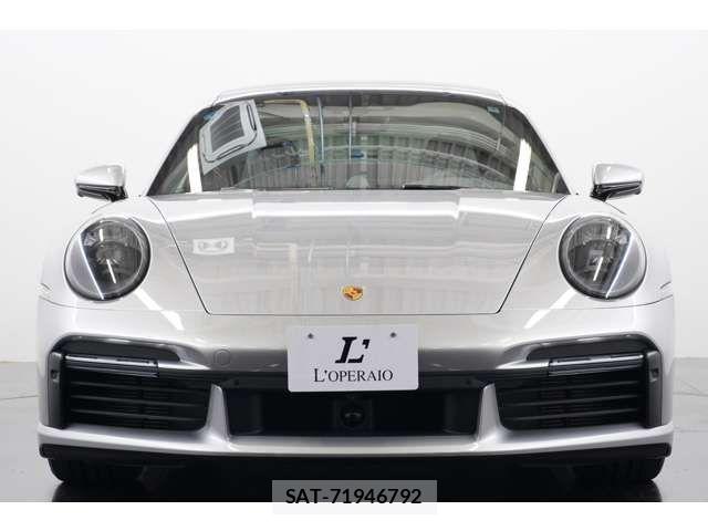 Porsche 911 2024-02 8850350-1