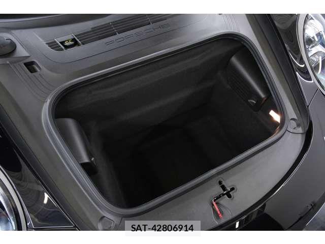 Porsche 911 2019-02 8850352-3