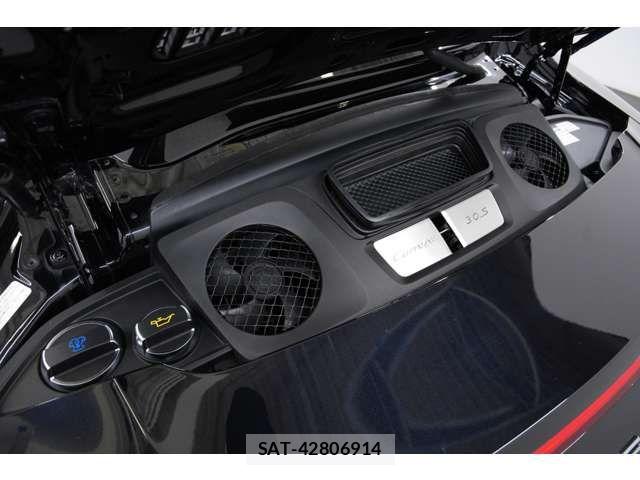 Porsche 911 2019-02 8850352-5