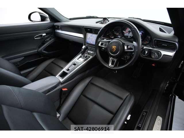 Porsche 911 2019-02 8850352-8
