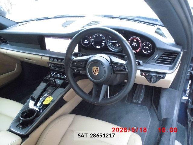 Porsche 911 2019-12 8881554-10