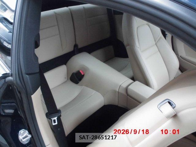 Porsche 911 2019-12 8881554-11