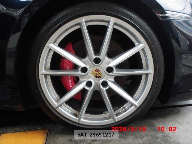 Porsche 911 2019-12 8881554-16