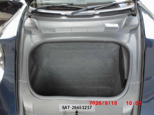 Porsche 911 2019-12 8881554-17