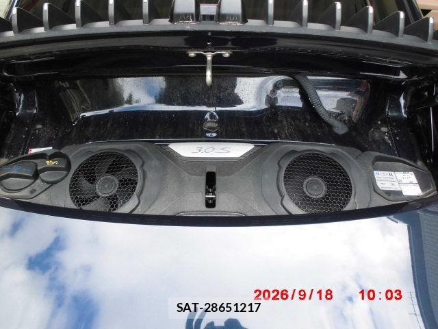 Porsche 911 2019-12 8881554-18