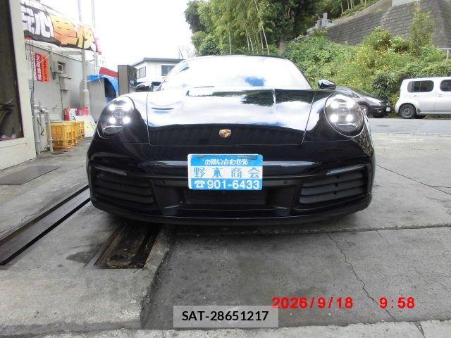 Porsche 911 2019-12 8881554-1