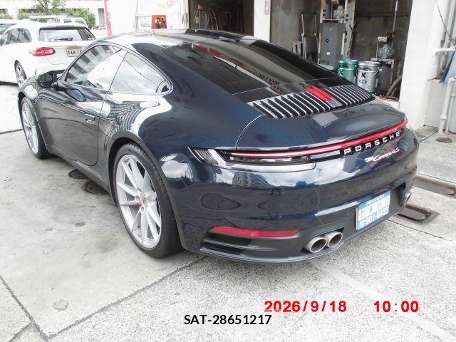 Porsche 911 2019-12 8881554-8