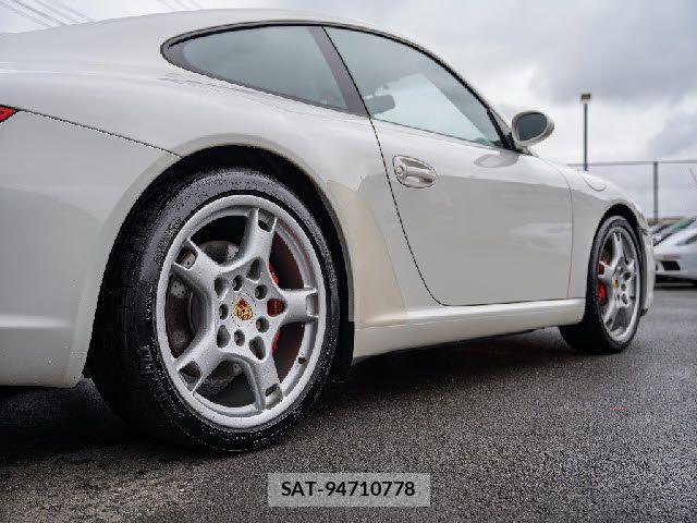 Porsche 911 2007-04 8881555-14