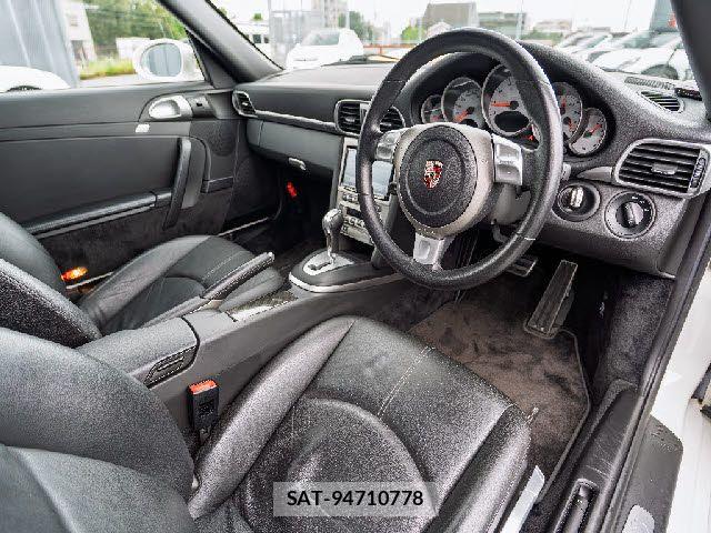 Porsche 911 2007-04 8881555-26