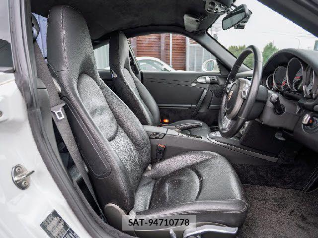 Porsche 911 2007-04 8881555-3