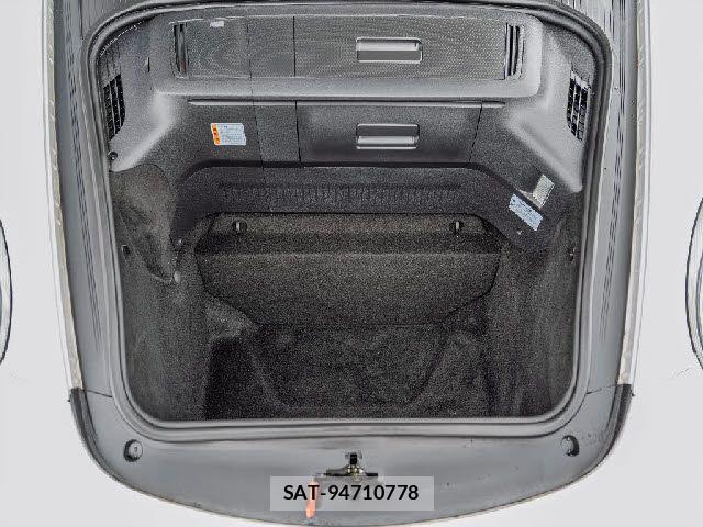 Porsche 911 2007-04 8881555-5