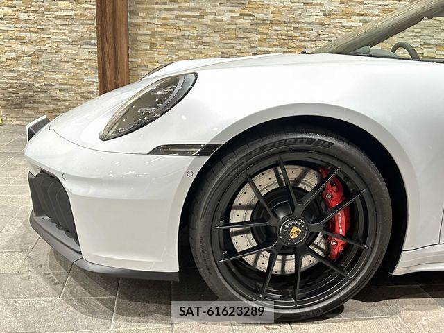 Porsche 911 2026-05 8881553-9