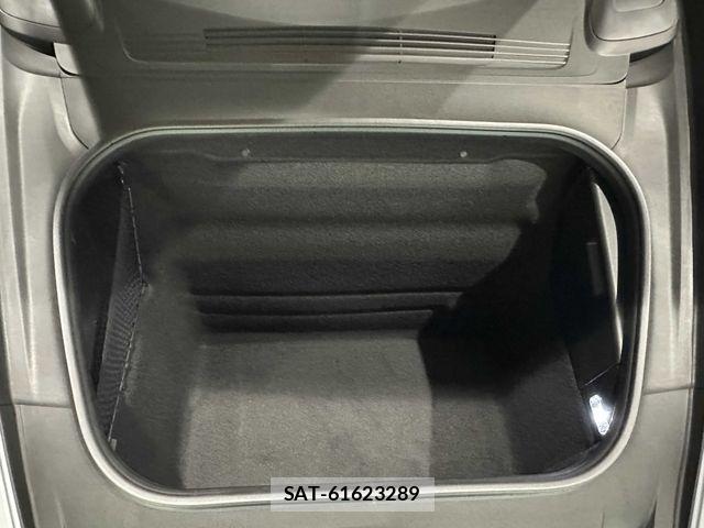 Porsche 911 2026-05 8881553-22