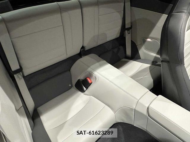 Porsche 911 2026-05 8881553-25