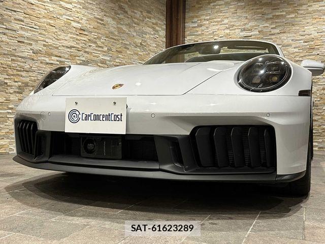 Porsche 911 2026-05 8881553-29