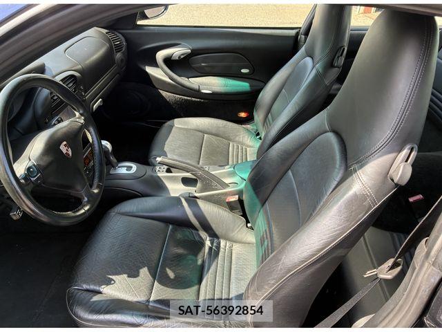 Porsche 911 2003-10 8884179-3