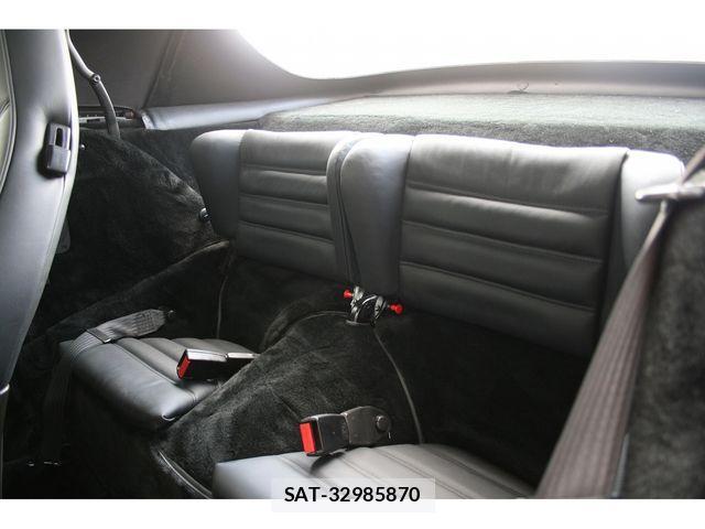 Porsche 911 2023-10 691507-12