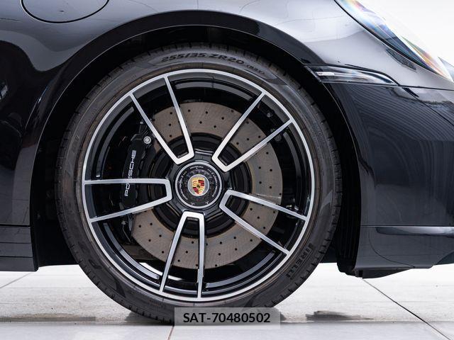 Porsche 911 2023-03 921496-1