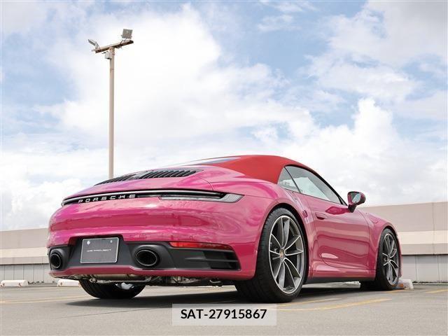 Porsche 911 2023-09 1056280-6