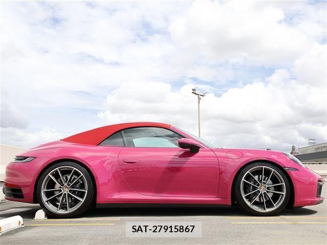 Porsche 911 2023-09 1056280-7