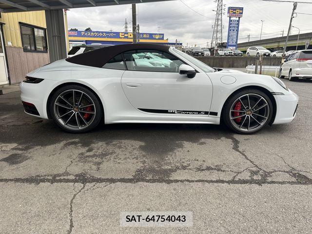 Porsche 911 2021-06 1328554-5
