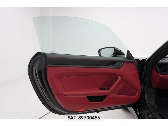 Porsche 911 2025-07 4756820-21