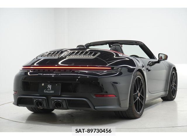 Porsche 911 2025-07 4756820-5