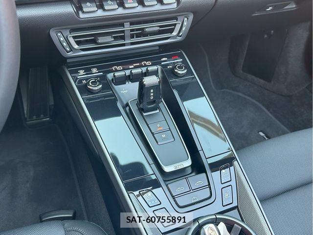 Porsche 911 2022-06 7223554-26