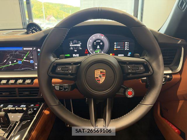Porsche 911 2025-07 7456773-9