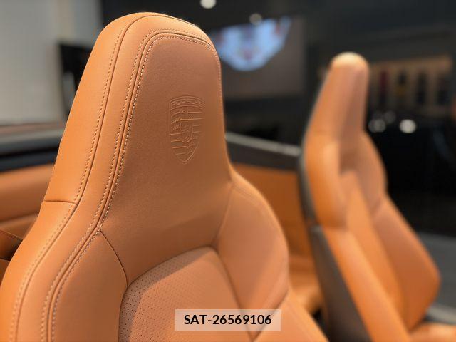 Porsche 911 2025-07 7456773-15