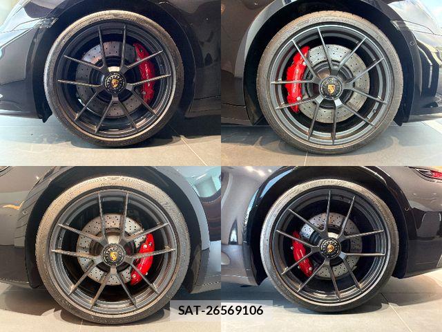 Porsche 911 2025-07 7456773-6