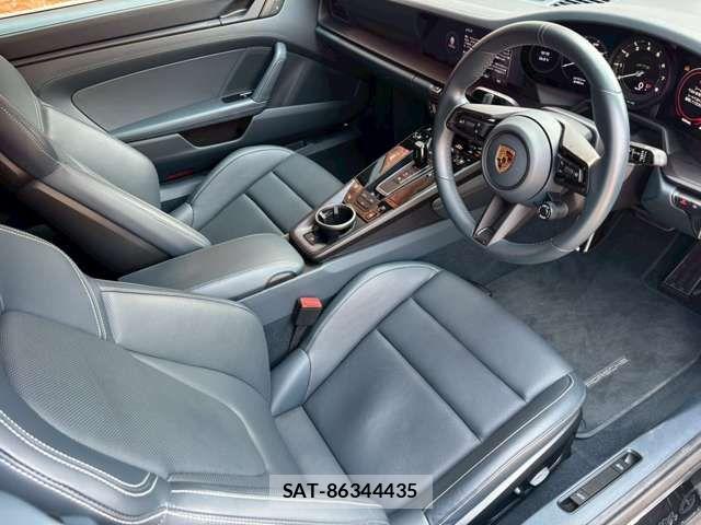 Porsche 911 2022-03 7502234-1