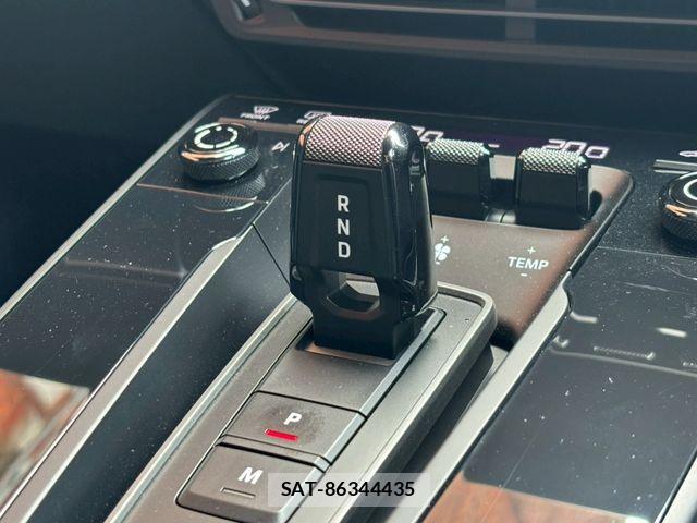 Porsche 911 2022-03 7502234-27