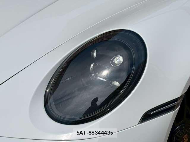 Porsche 911 2022-03 7502234-3