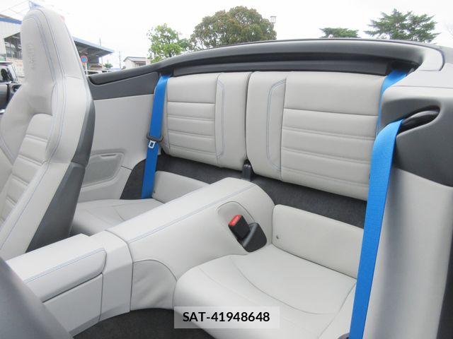 Porsche 911 2023-06 7727209-12